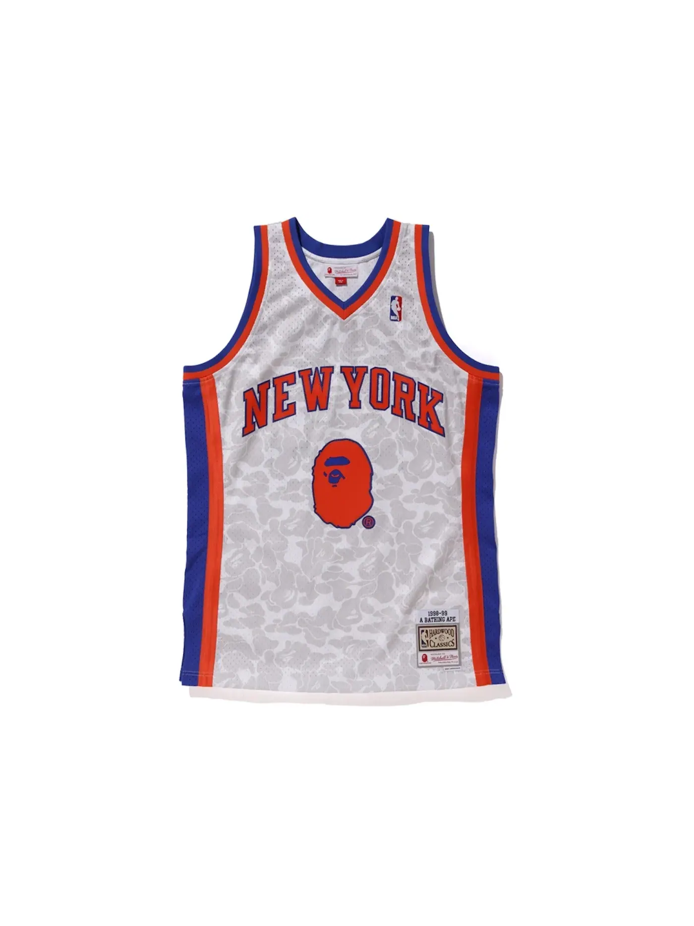 Мужская баскетбольная джерси с принтом BAPE x Mitchell & Ness Knicks ABC Swingman — изображение 1 из 3, белый