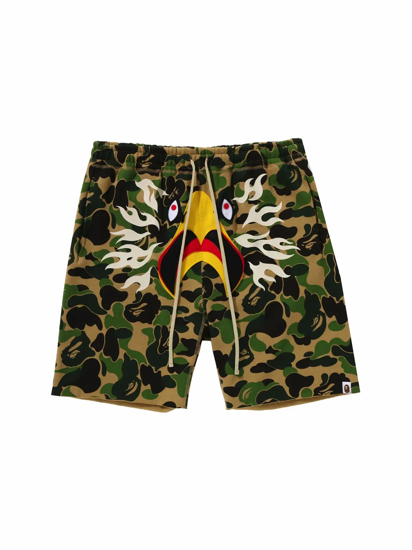 Мужские шорты с принтом BAPE x READYMADE ABC Camo Eagle Wide Sweat Shorts BAPE — изображение 1 из 2, зеленый