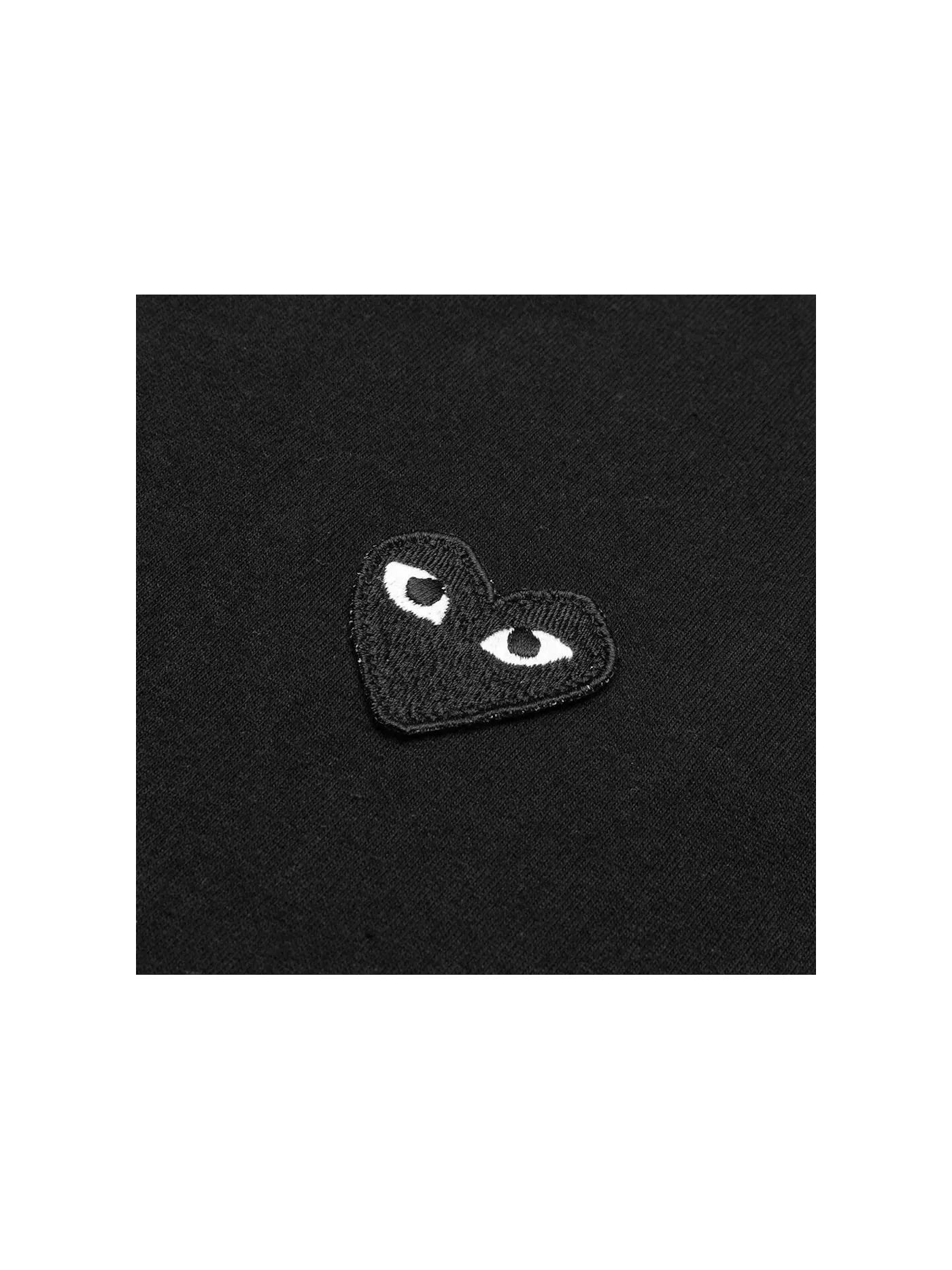 Футболка с принтом Comme des Garcons PLAY Black Emblem T-shirt — изображение 2 из 2, черный