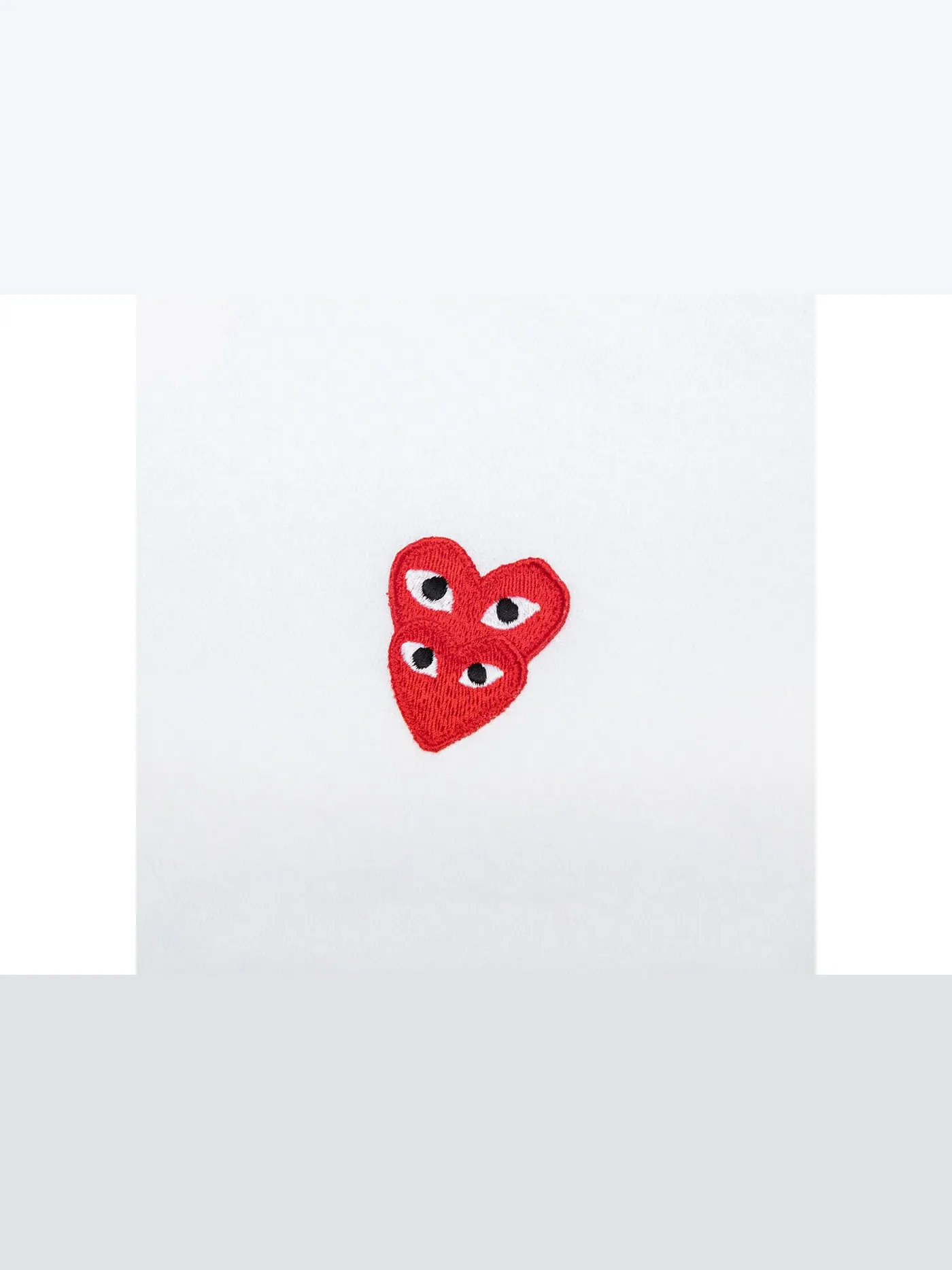 Унисекс худи с принтом Red Stacked Heart Comme des Garcons PLAY — изображение 2 из 2, белый