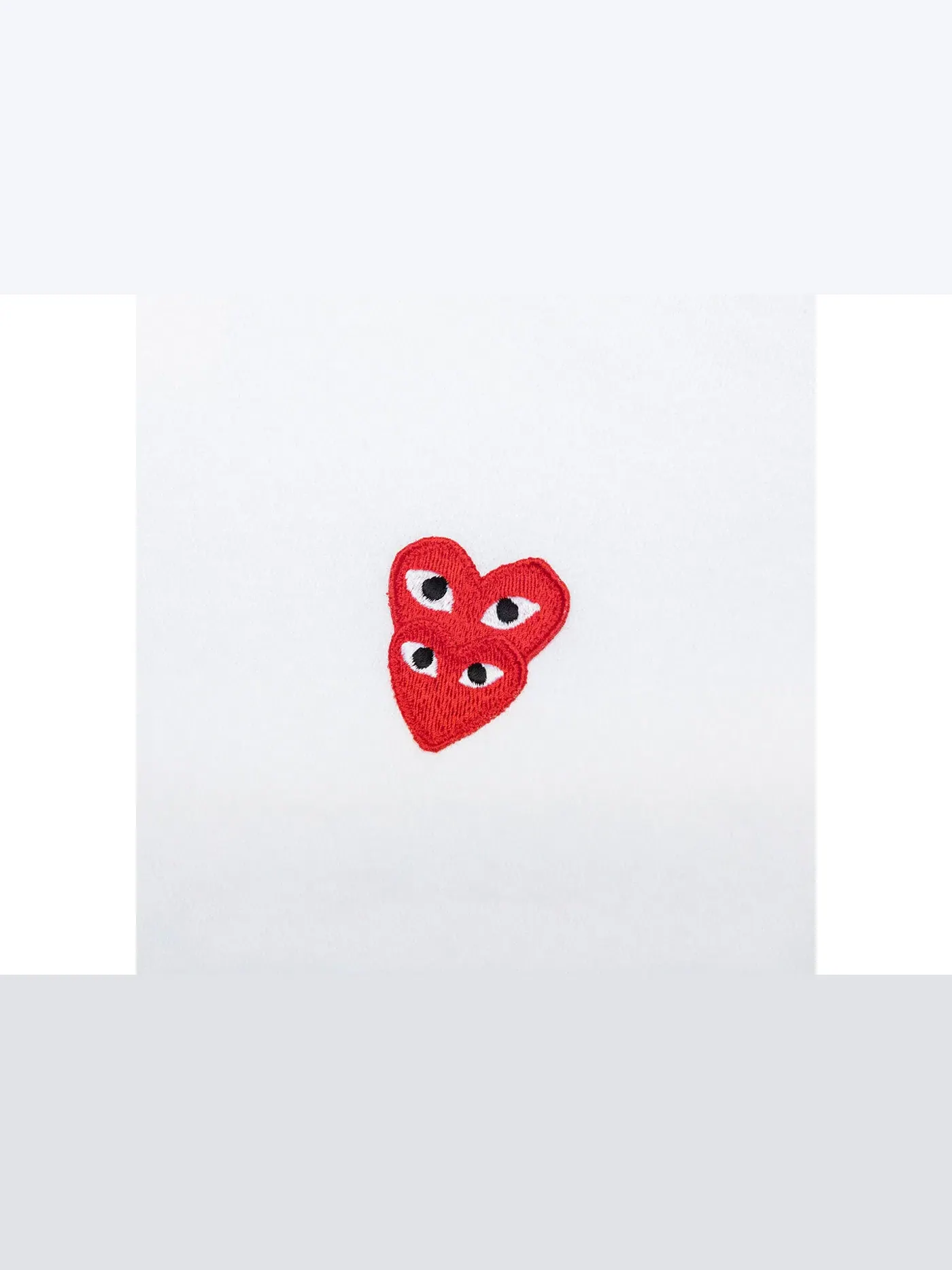 Женская худи с принтом Stacked Heart Comme des Garcons PLAY — изображение 2 из 2, белый