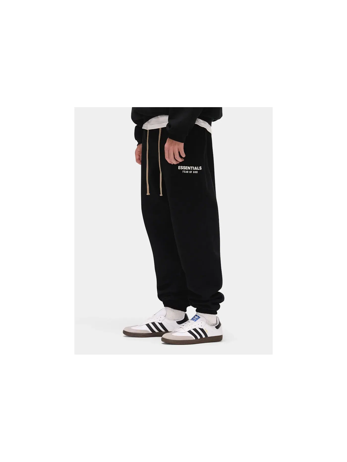 Мужские спортивные штаны из флиса с эластичным поясом Sweatpant (FW24) Fear of God — изображение 3 из 4, черный