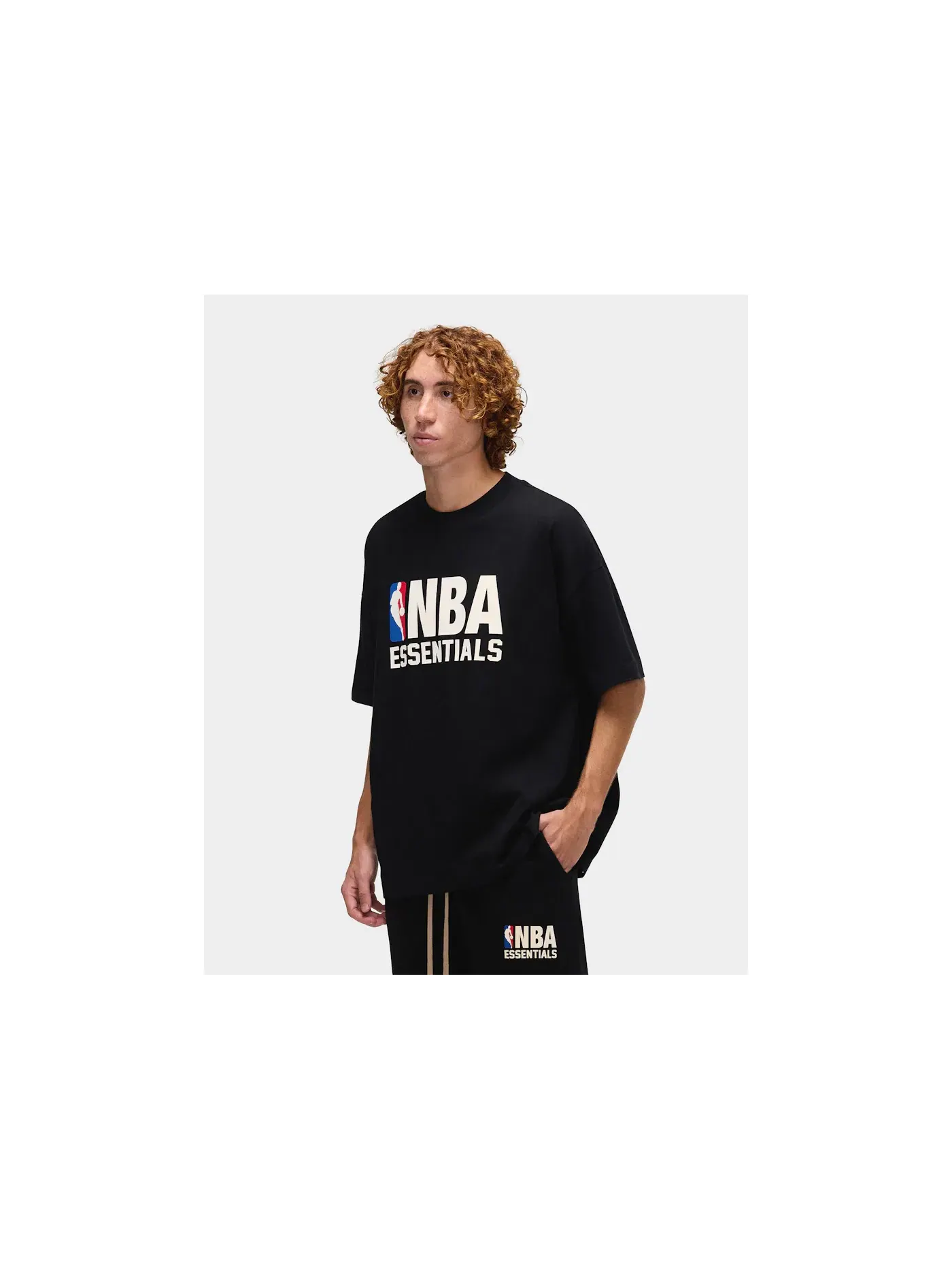 Мужская футболка с принтом Fear of God Essentials NBA Tee Fear of God — изображение 3 из 5, черный