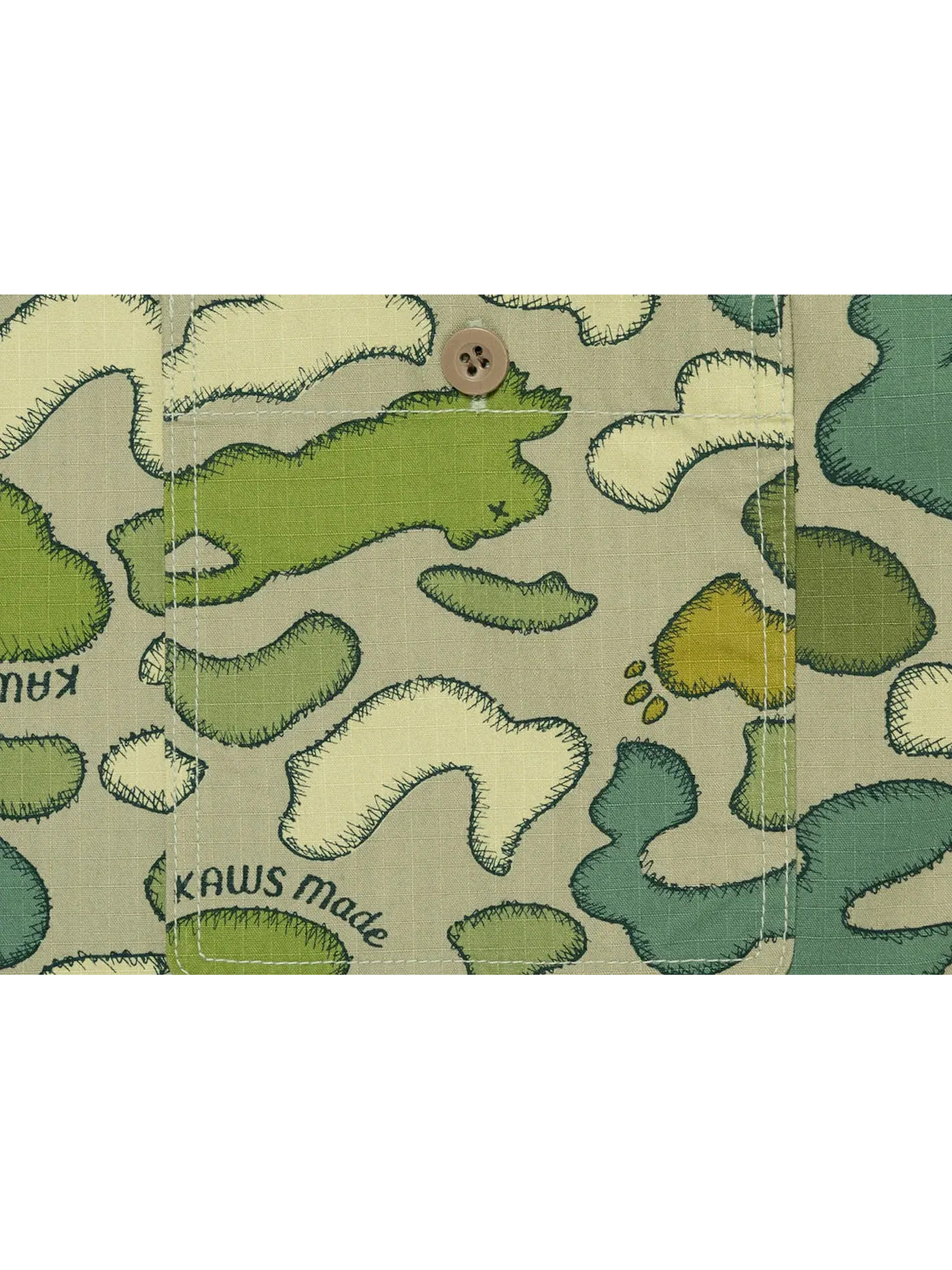 Мужская футболка с принтом Human Made x KAWS Made Camo Shirt Human Made, Olivedrab — изображение 3 из 3