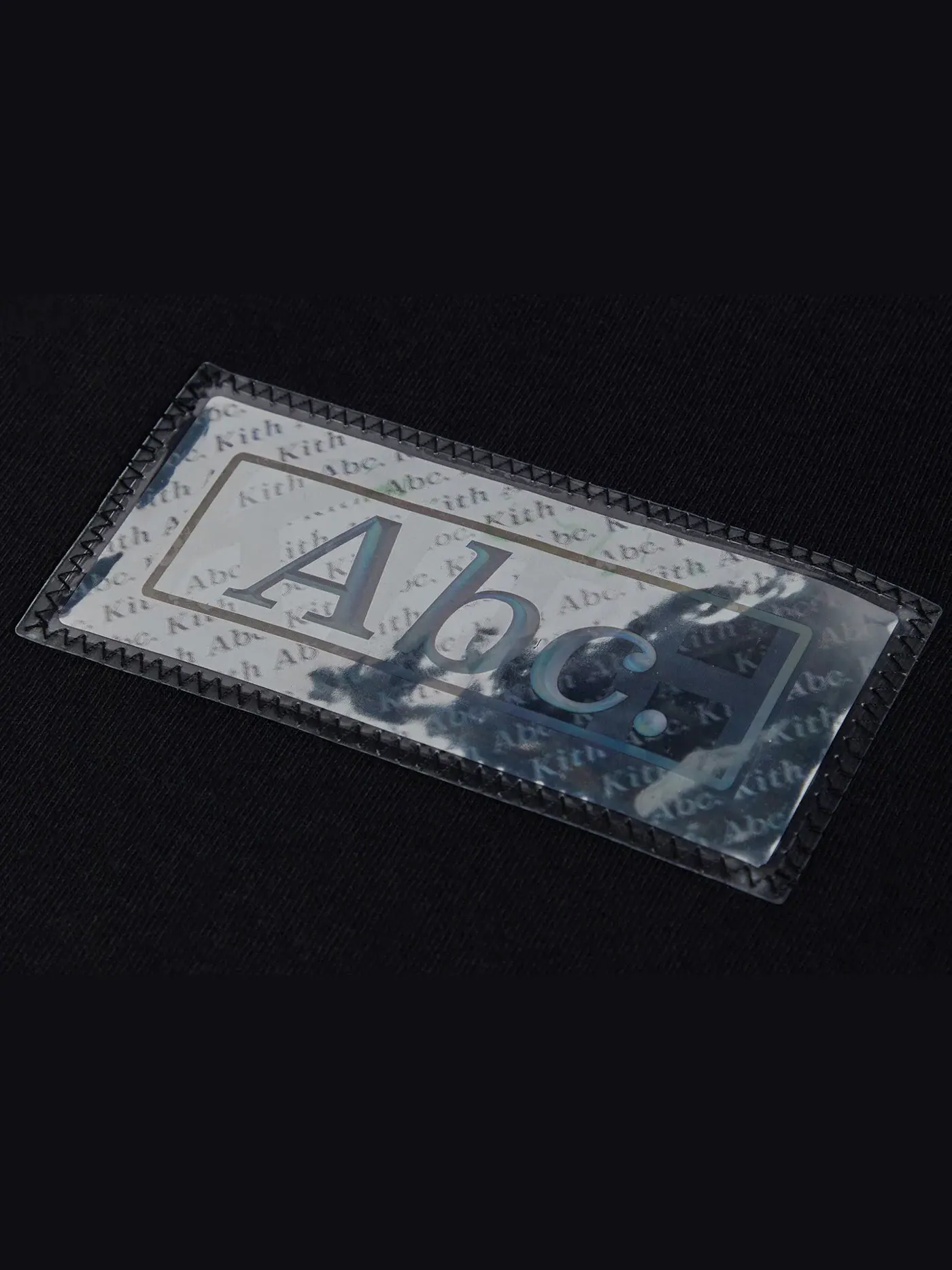Мужская футболка с принтом Kith Advisory Board Crystals Holographic Classic Logo Tee — изображение 3 из 3, черный