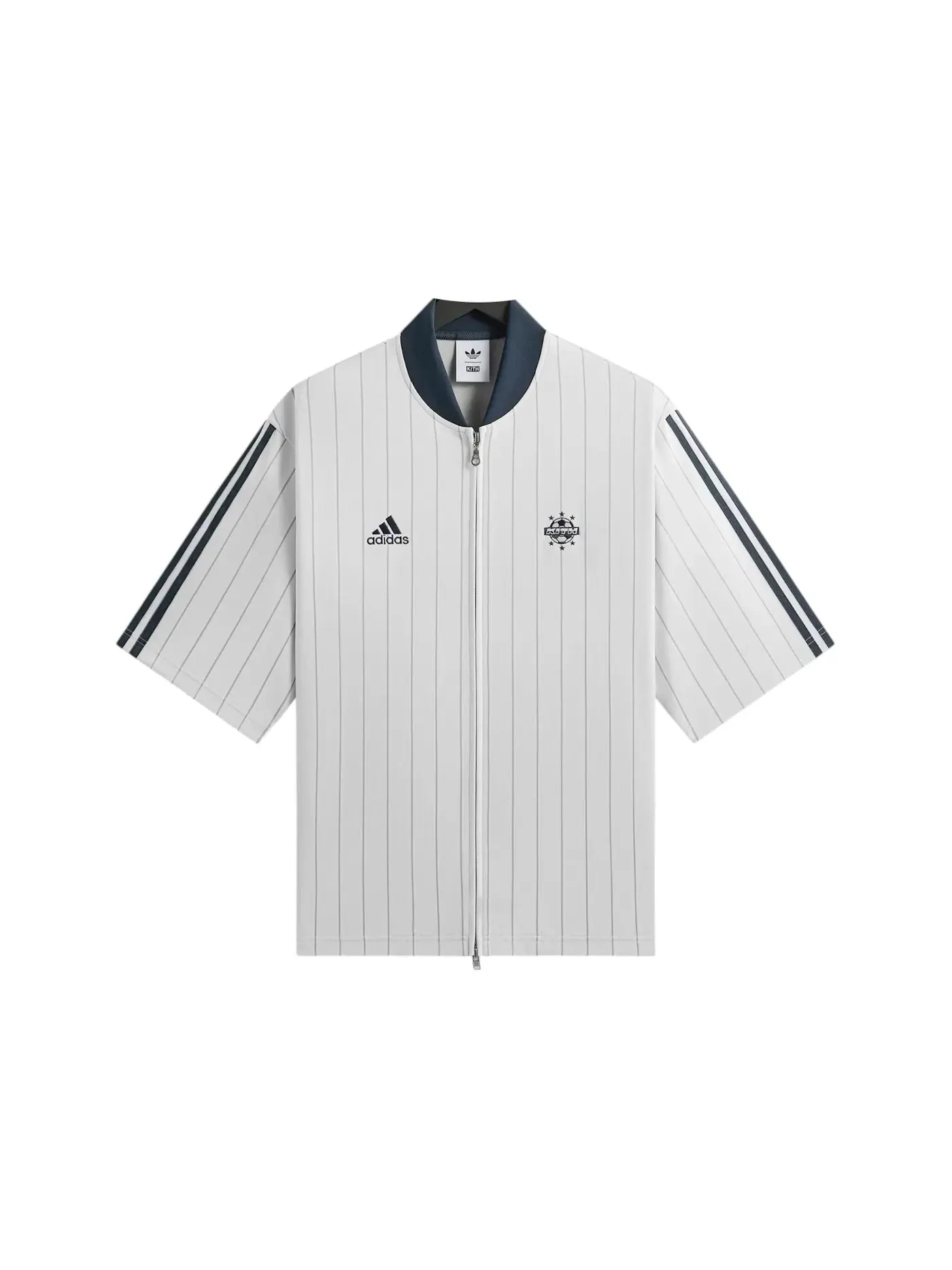 Мужская футбольная джерси с полосами Kith x Adidas Pinstripe Jersey — изображение 1 из 2, белый