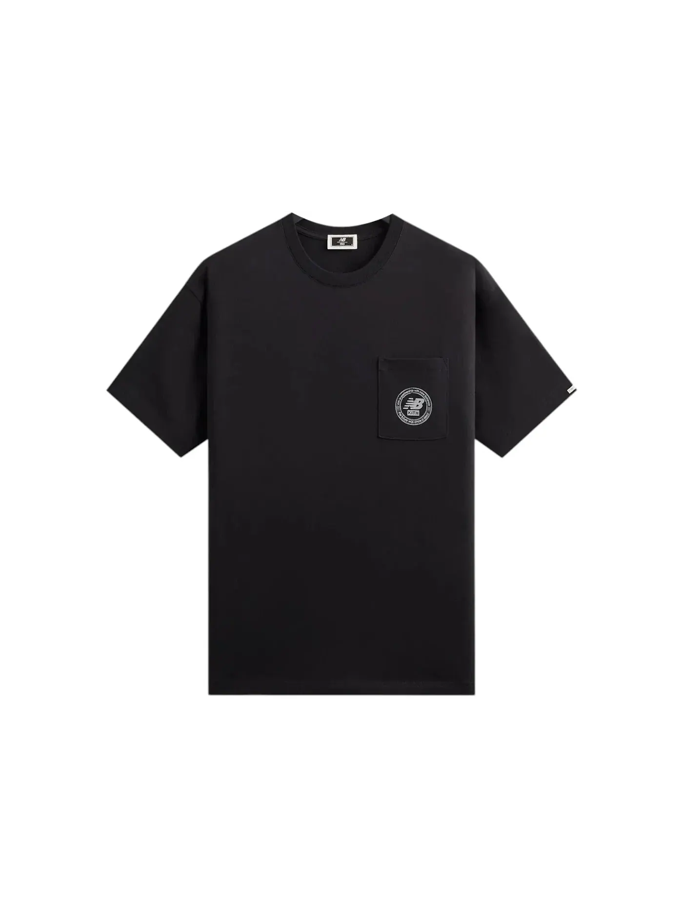 Мужская футболка с нагрудным карманом Kith x New Balance Crest Pocket Tee — изображение 1 из 2, черный