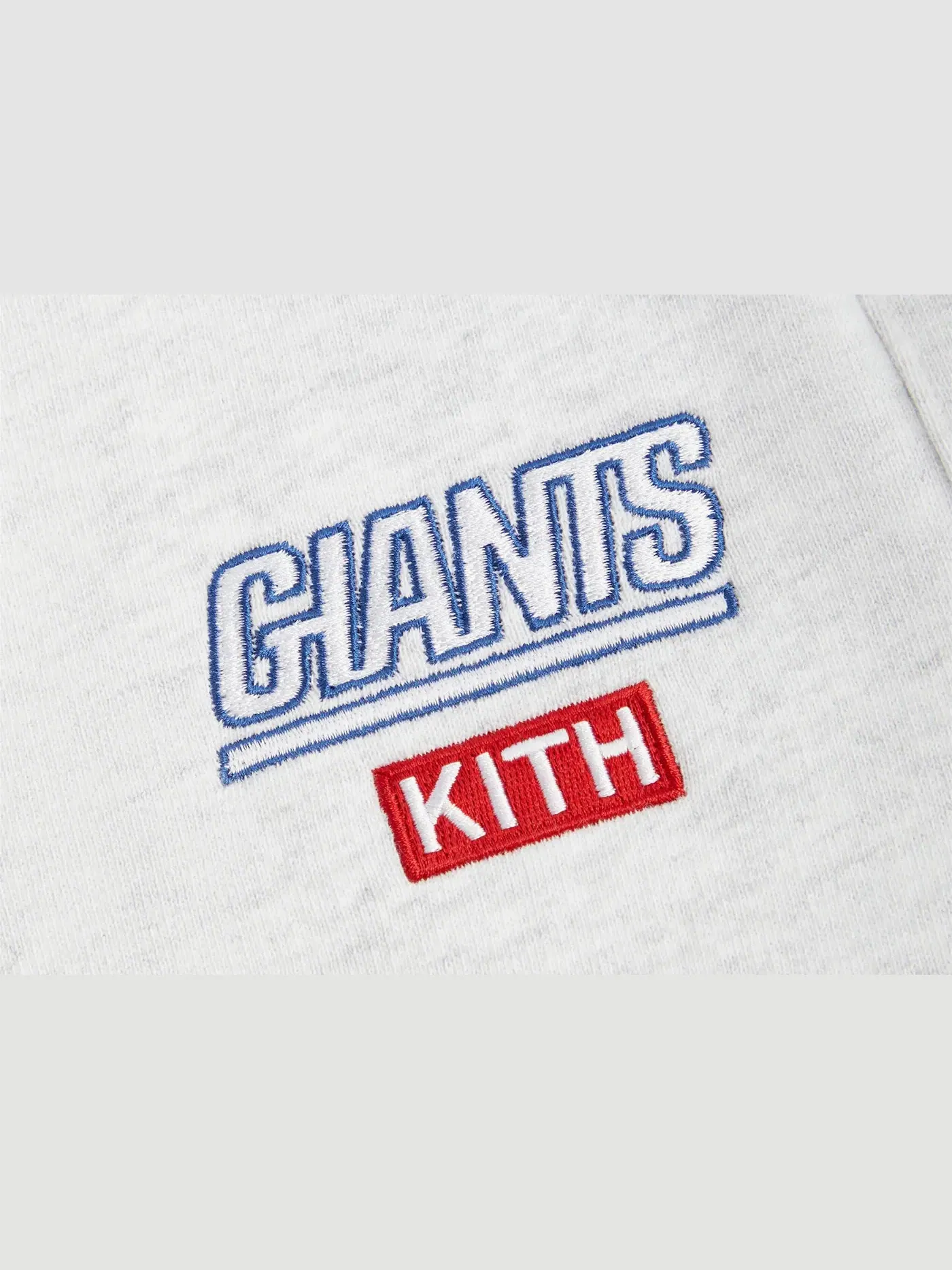 Мужские спортивные штаны с вышивкой Kith for the NFL Giants Nelson Sweatpants Kith — изображение 3 из 3, светлый серый