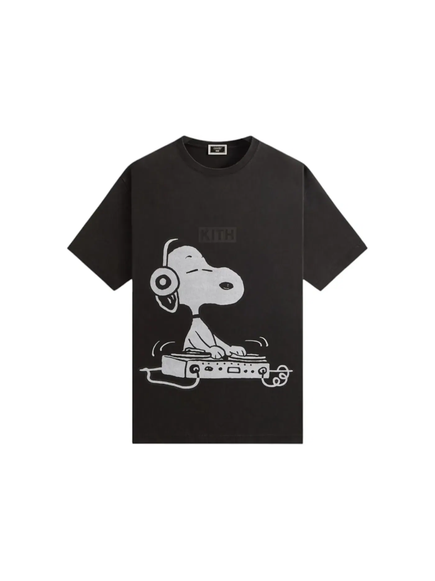 Мужская футболка с принтом Kith x Peanuts Snoopy DJ Vintage Tee — изображение 1 из 2, черный