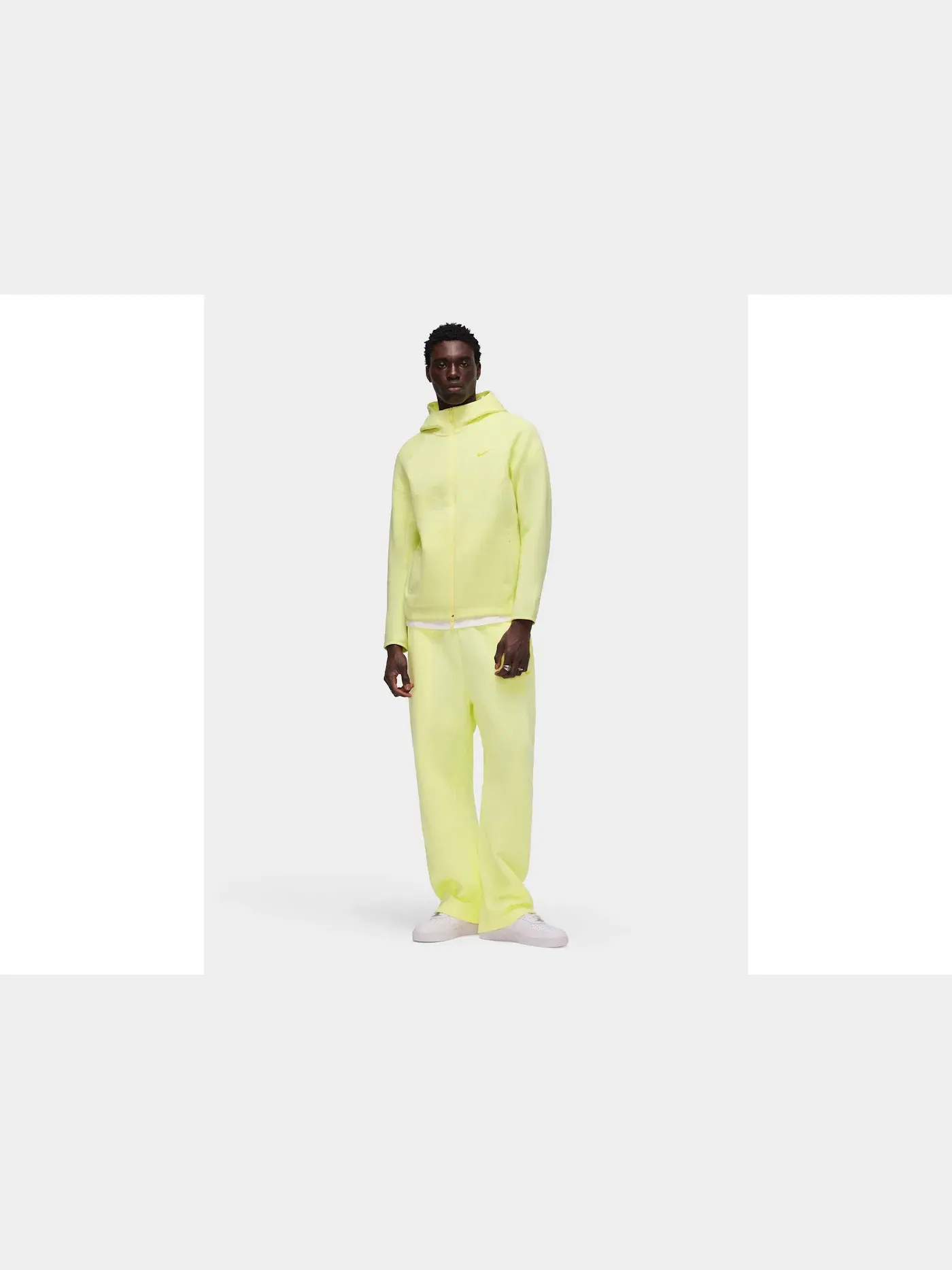 Мужская худи с полной застежкой-молнией Nike x NOCTA NRG Tech Fleece, Citron Tint Vivid Sulfur — изображение 6 из 6