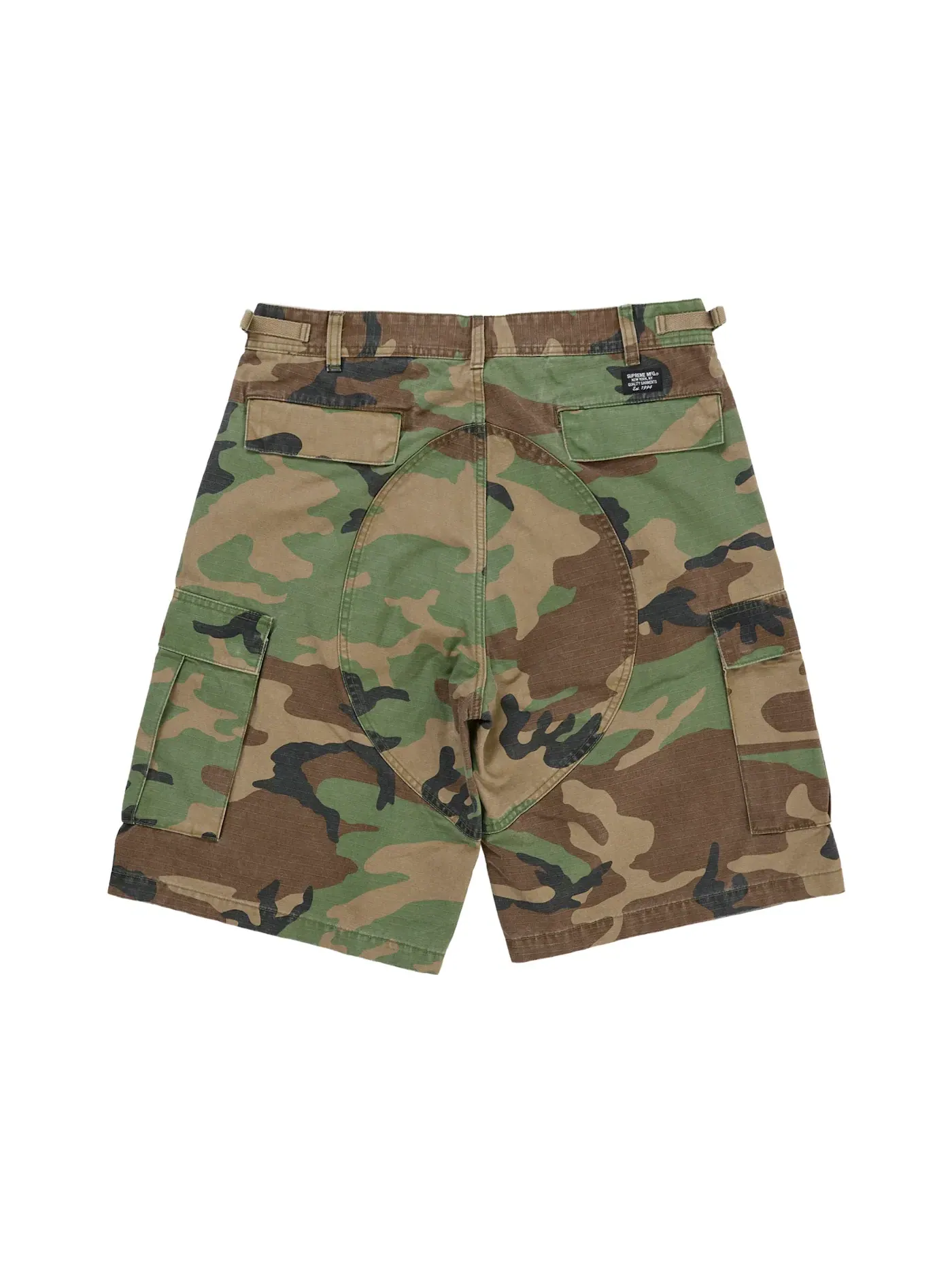 Мужские шорты с карго-карманами Woodland Camo Supreme — изображение 2 из 2