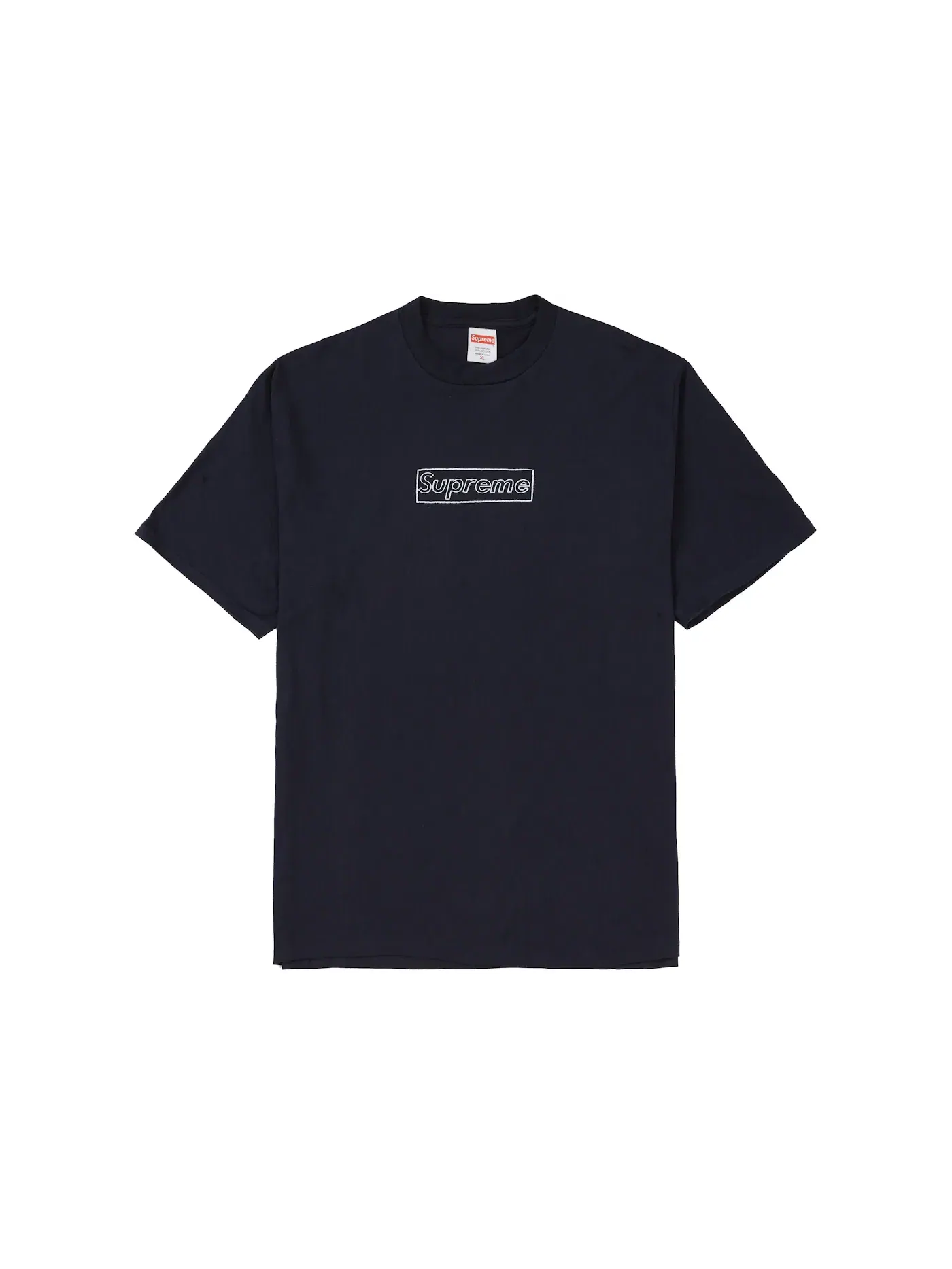 Мужская футболка с принтом Supreme KAWS Chalk Logo Tee — изображение 1 из 1, темно-синий