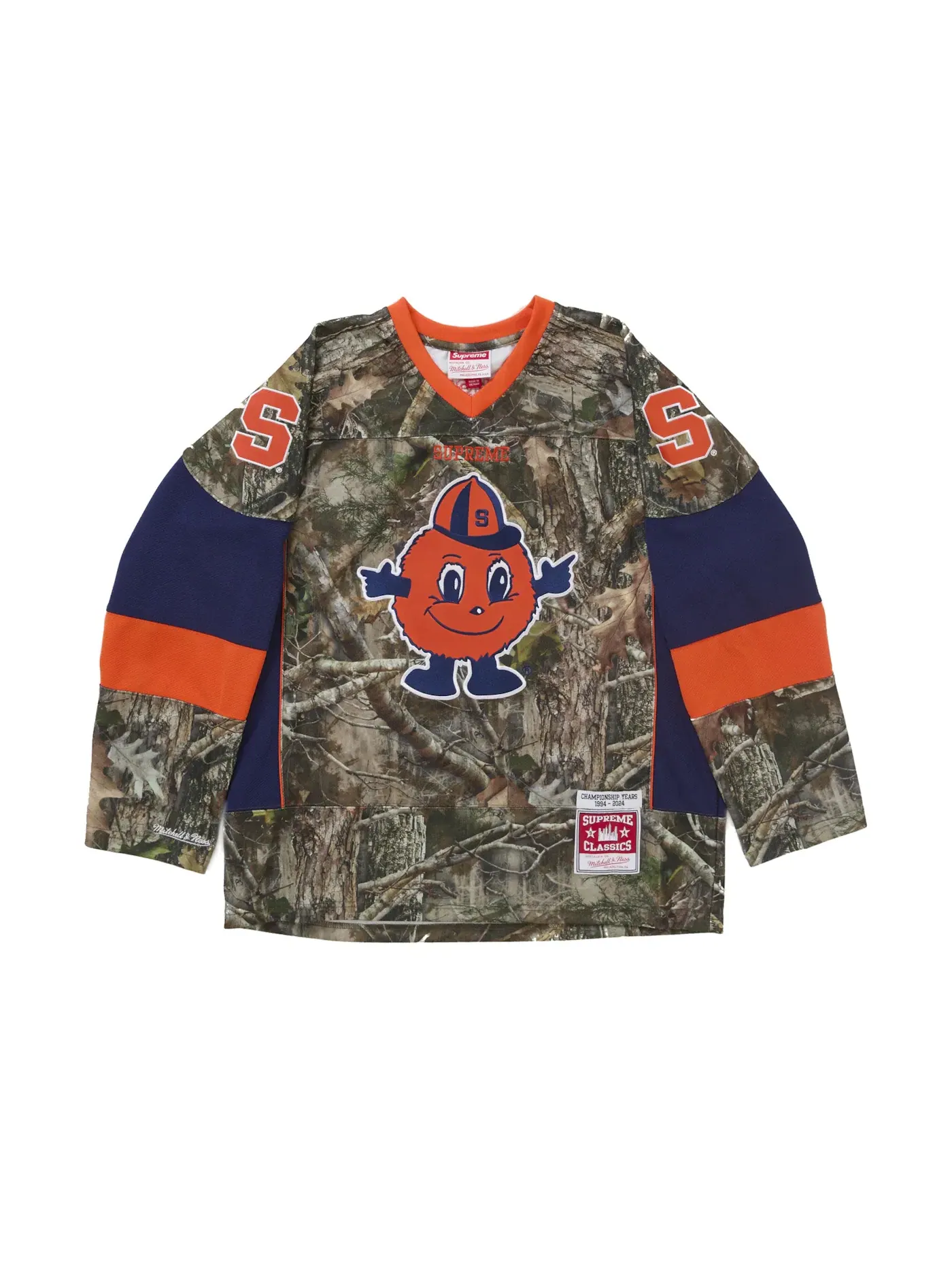 Мужская хоккейная джерси с камуфляжным принтом Supreme Mitchell & Ness, Woodland Camo — изображение 1 из 2