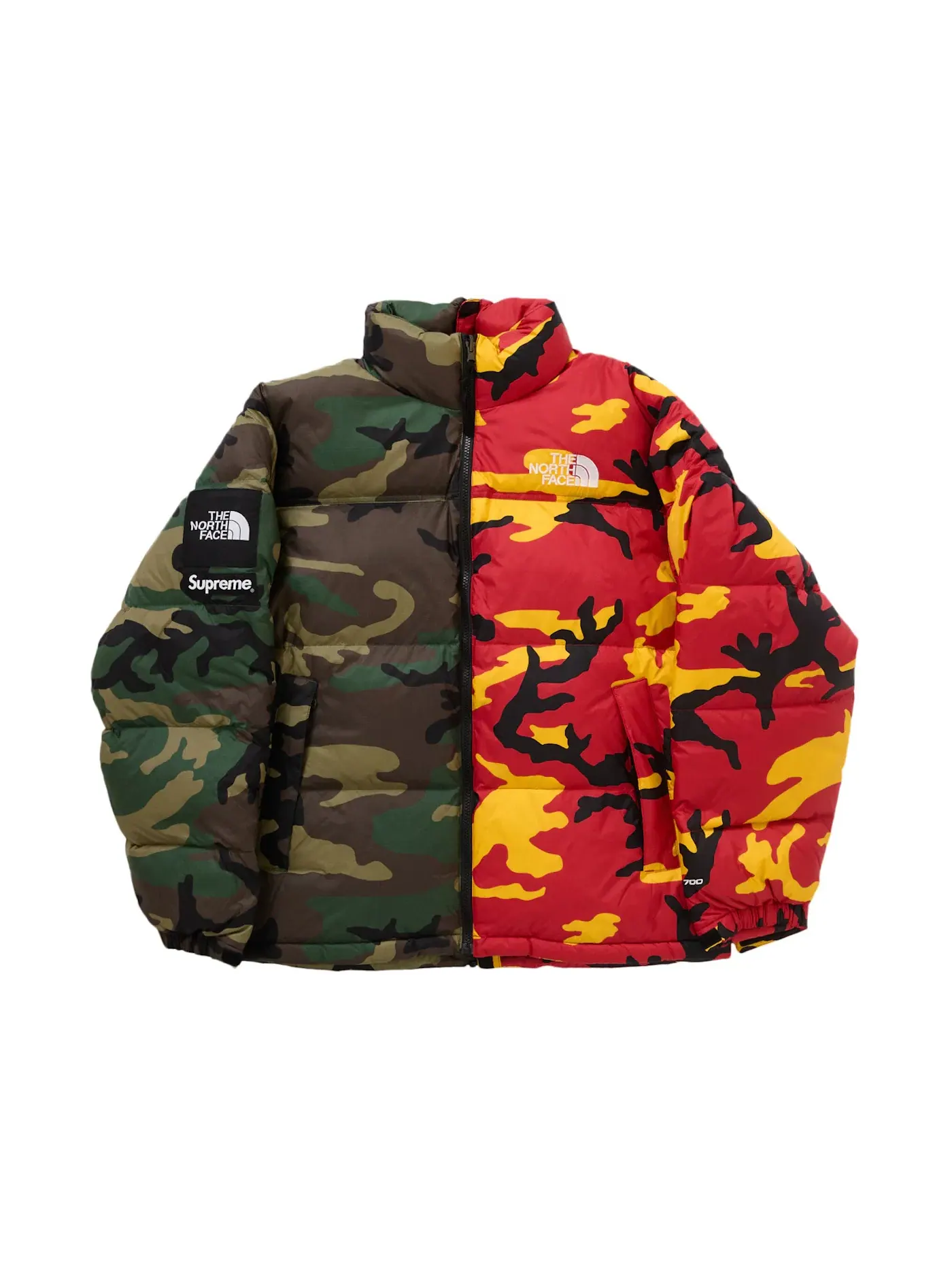 Мужская куртка с камуфляжным принтом Supreme The North Face Split Nuptse Jacket — изображение 2 из 3