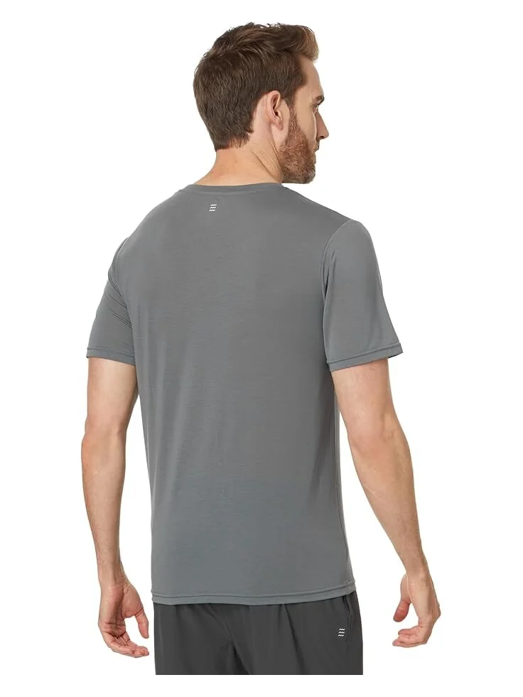 Футболка Free Fly Elevate Lightweight Tee — изображение 2 из 4, дымчатый