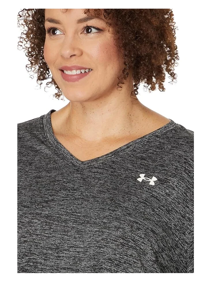 Футболка Under Armour Plus Size Tech Short Sleeve V-Neck Twist — изображение 3 из 4, черный/белый