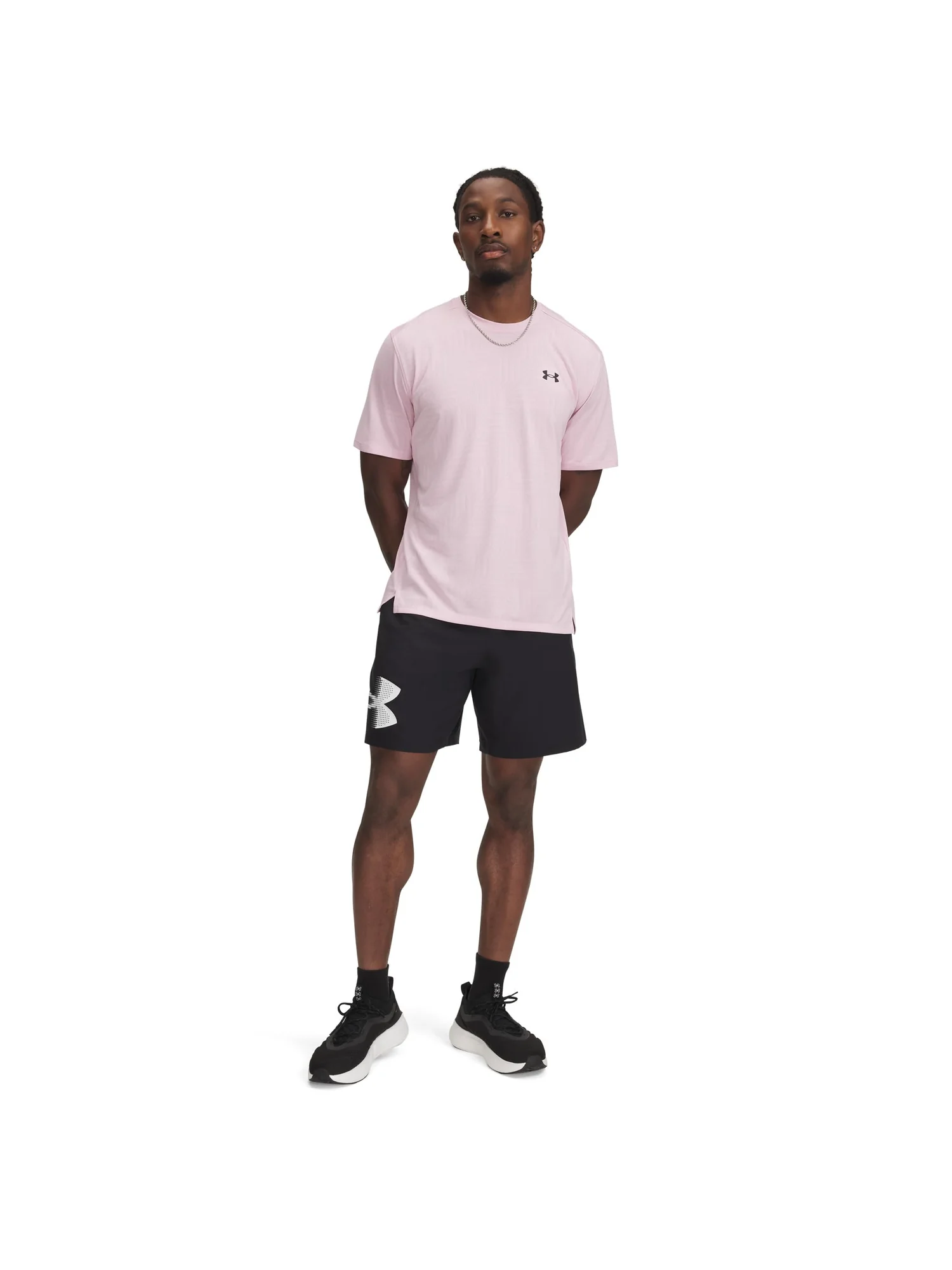 Шорты Under Armour Tech Woven Graphic Shorts — изображение 3 из 3, черный/белый