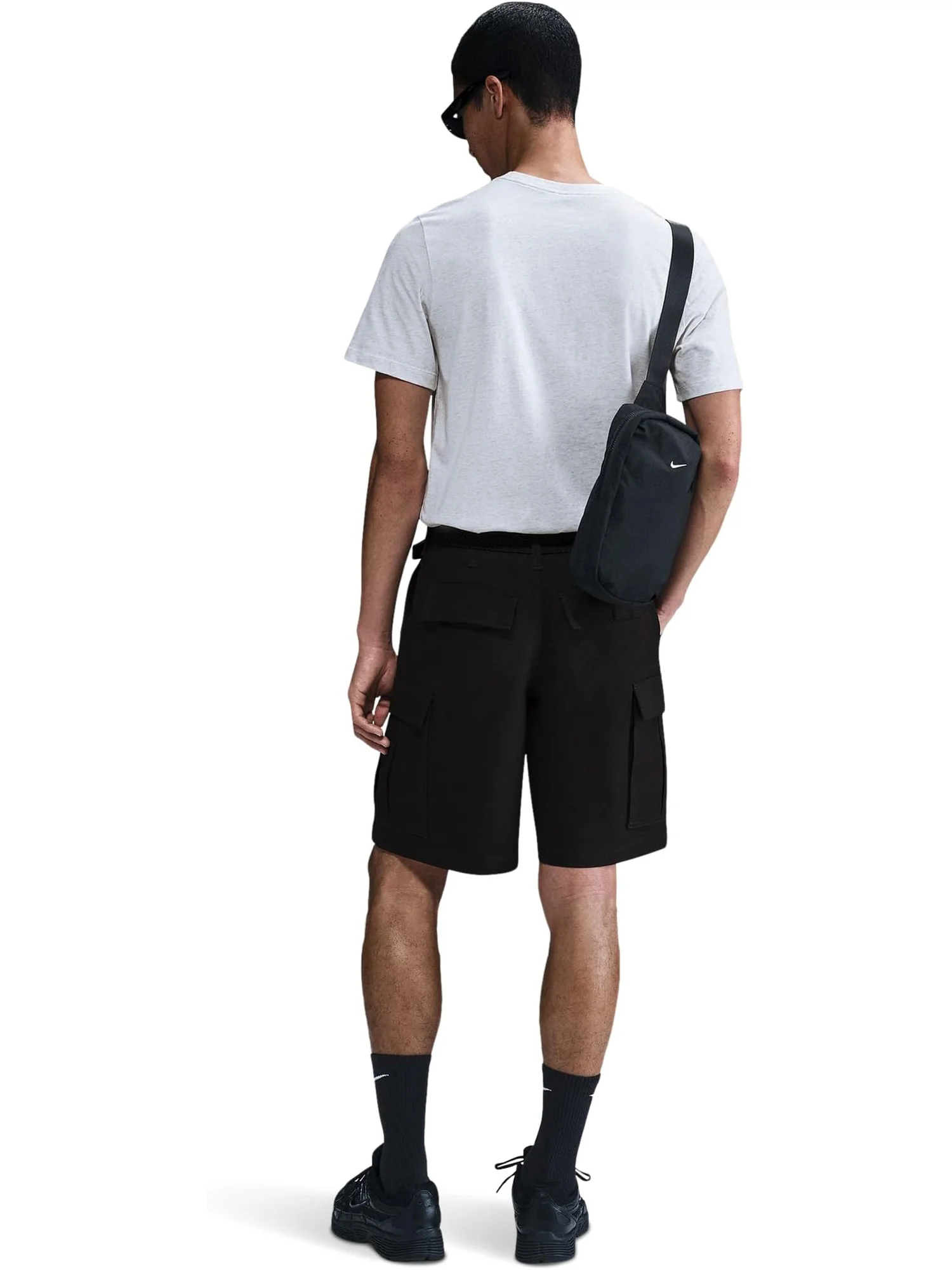Футболка Nike Sportswear Club Tee — изображение 2 из 3, ивовый эйр