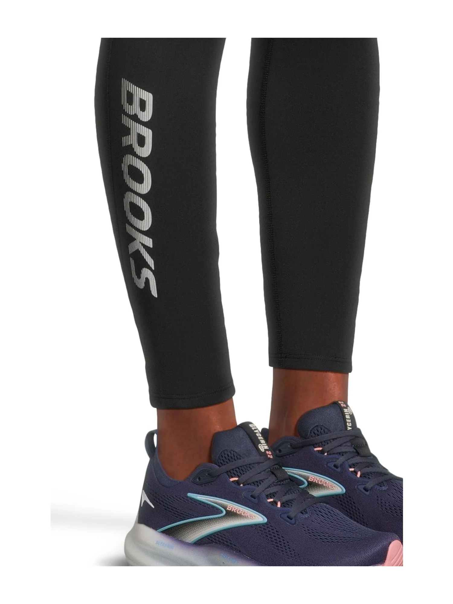 Брюки Brooks Momentum Thermal Tight 2.0 — изображение 4 из 5, черный