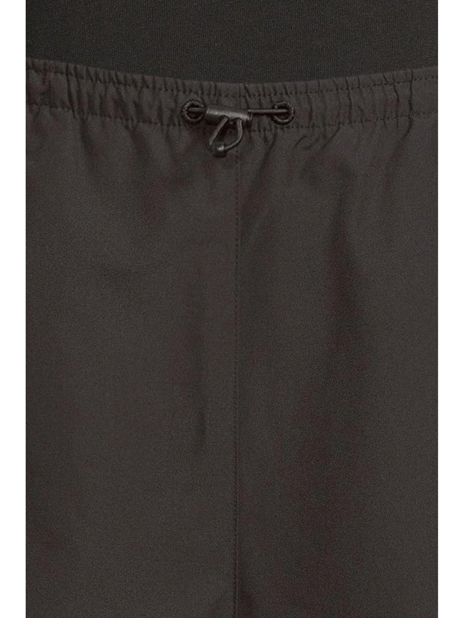 Брюки PUMA Wardrobe Essentials Parachute Woven Pants — изображение 4 из 5, черный