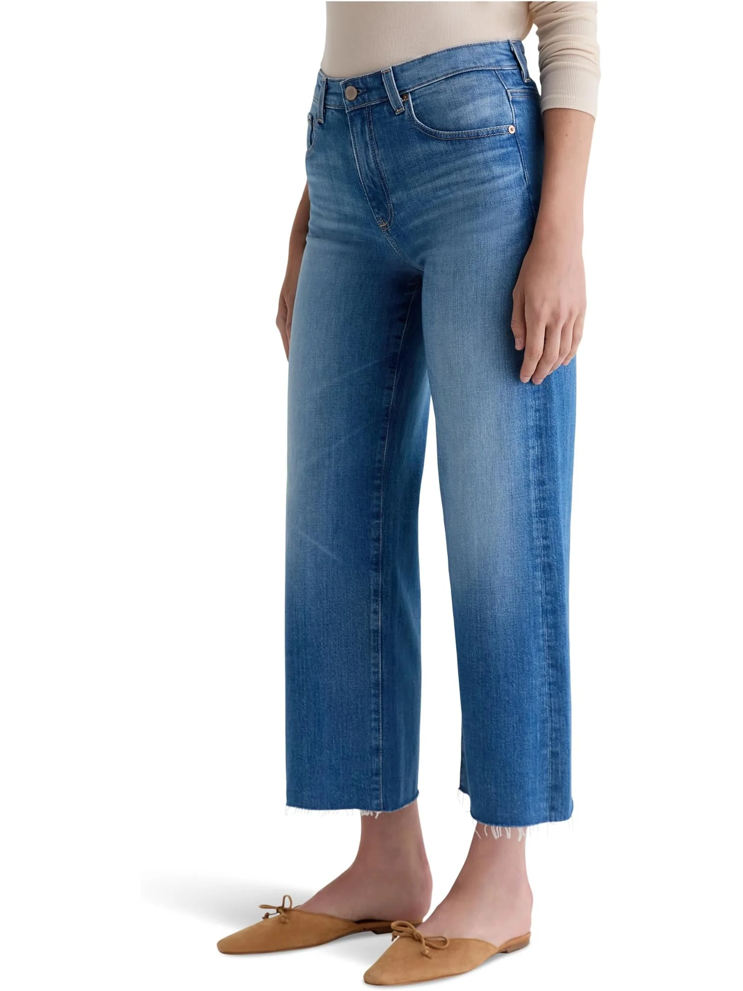 Джинсы AG Jeans Saige Mid Rise Wide Leg Crop In 13 Years Allure, цвет 13 Years Allure — изображение 2 из 5