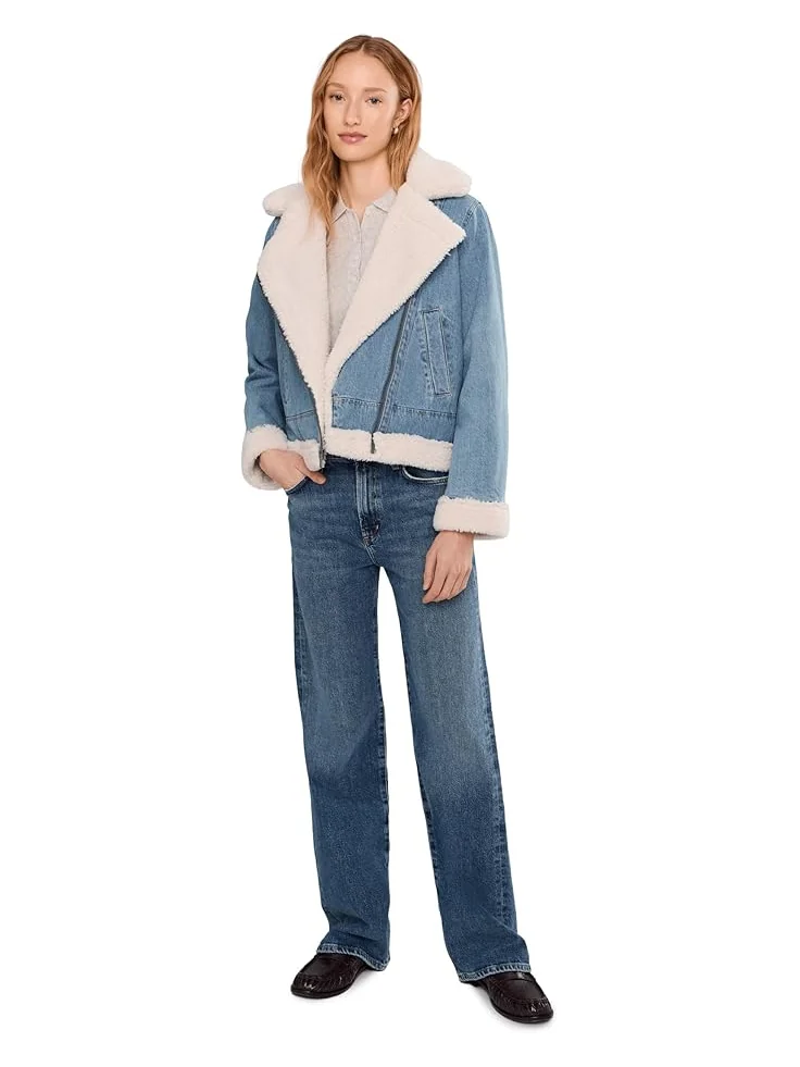 Женская джинсовая косуха Levi's с подкладкой из шерпы, Medium Wash — изображение 2 из 6, средняя отмывка