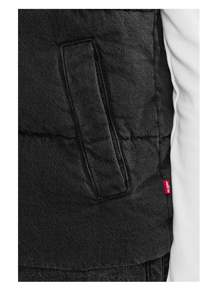 Женская джинсовая пуховик-жилет Levi's Denim Puffer — изображение 5 из 5, черный