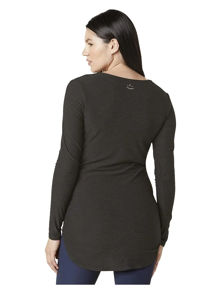 Женская толстовка Beyond Yoga Featherweight Count On Me Maternity Crew Pullover — изображение 3 из 3, самая темная ночь