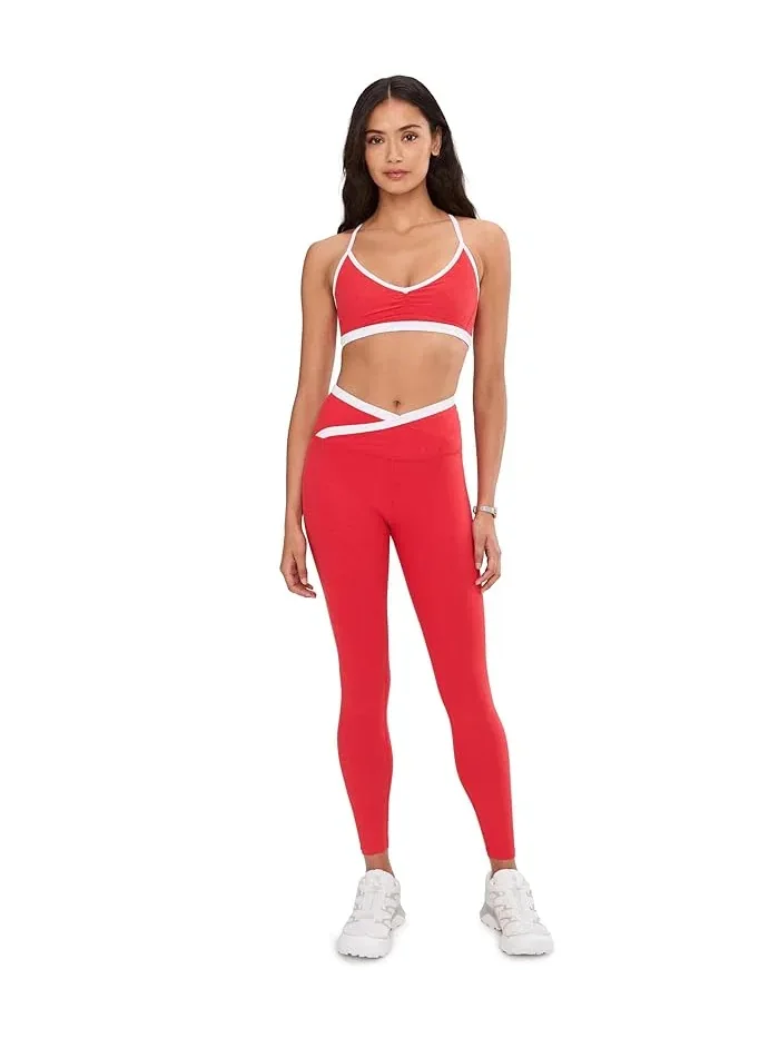 Спортивный бюстгальтер Spacedye Outlines Strappy Bra Beyond Yoga — изображение 2 из 5, красный