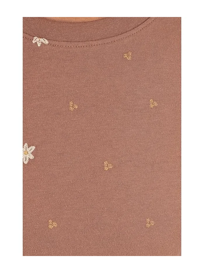 Футболка с вышивкой Re-Form Embroidered Crew Toad&Co — изображение 5 из 5, бежевый