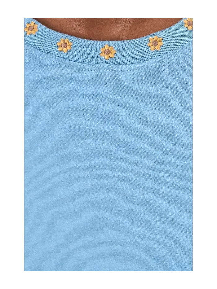 Футболка с вышивкой Re-Form Embroidered Crew Toad&Co — изображение 5 из 5, синий