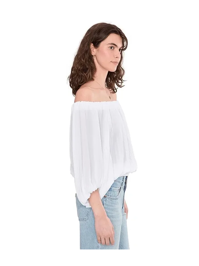 Блуза с открытыми плечами плиссированная Off The Shoulder Pleated Vince Camuto — изображение 3 из 5, белый