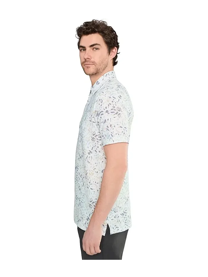 Рубашка повседневная Featherweight Chill TravisMathew — изображение 3 из 5, белый