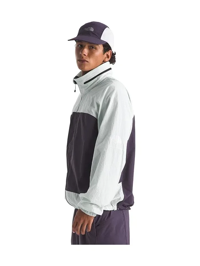Ветровка The North Face Hike Utility Wind Jacket — изображение 3 из 5, серый