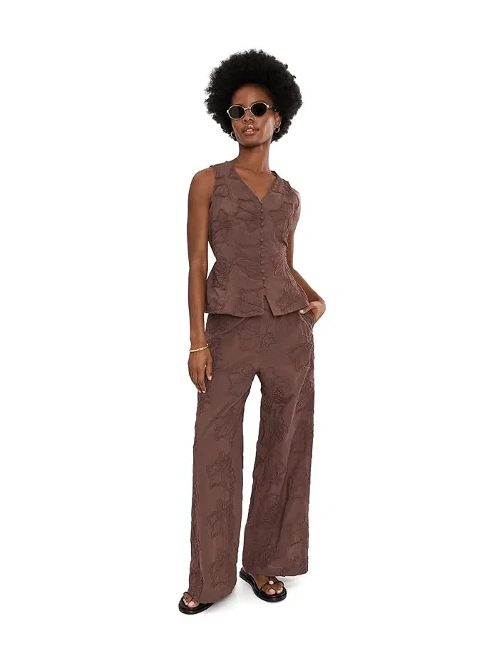 Брюки прямого кроя с цветочной вышивкой Pull On Straight Leg Pants Vince Camuto — изображение 2 из 5