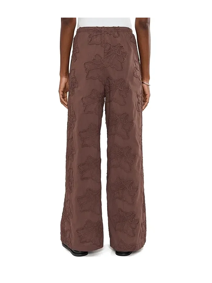 Брюки прямого кроя с цветочной вышивкой Pull On Straight Leg Pants Vince Camuto — изображение 4 из 5