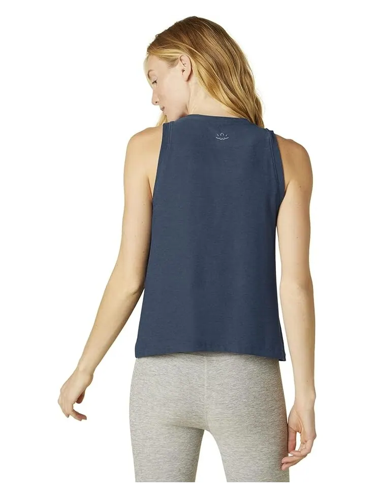 Майка Beyond Yoga Featherweight Rebalance Tank — изображение 3 из 3, темно-синий
