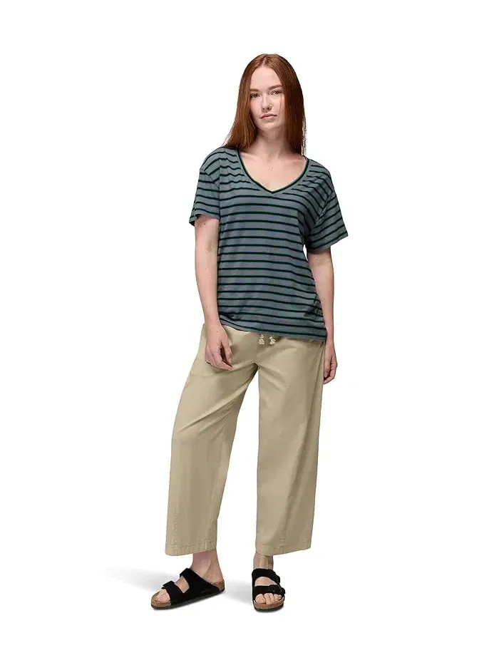 Футболка с V-образным вырезом Everyday V-neck Tee Prana — изображение 2 из 5, лиловый
