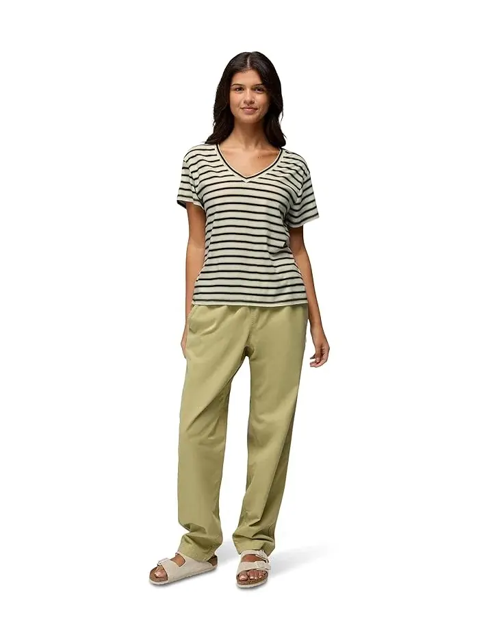 Футболка с V-образным вырезом Everyday V-neck Tee Prana — изображение 2 из 4, белый