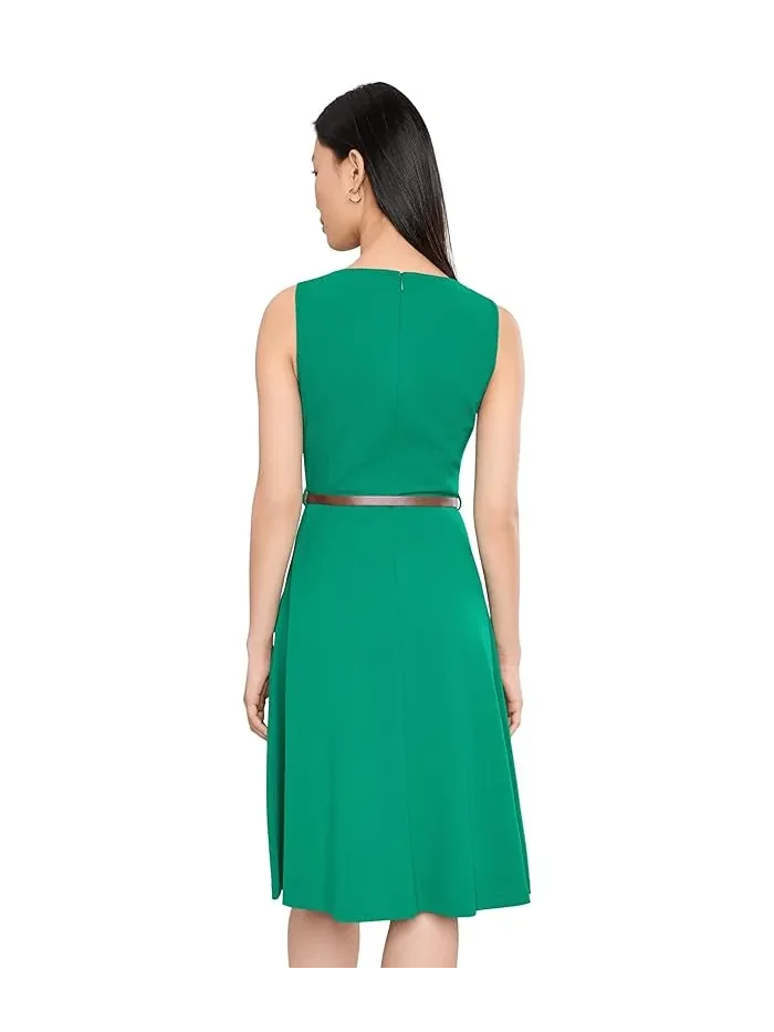 Платье А-силуэта Sleeveless Belted Scuba Crepe Aline Calvin Klein — изображение 4 из 5, луговой