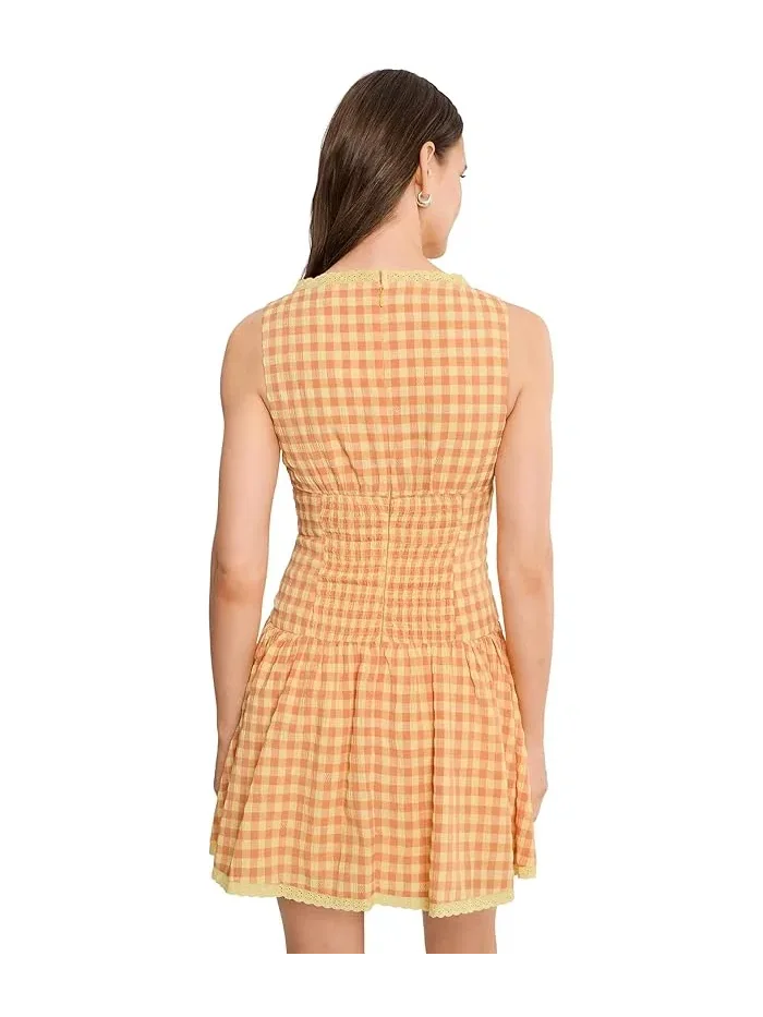 Платье мини хлопковое в клетку Smocked Gingham Cotton Avec Les Filles — изображение 4 из 5, яркий оранжевый