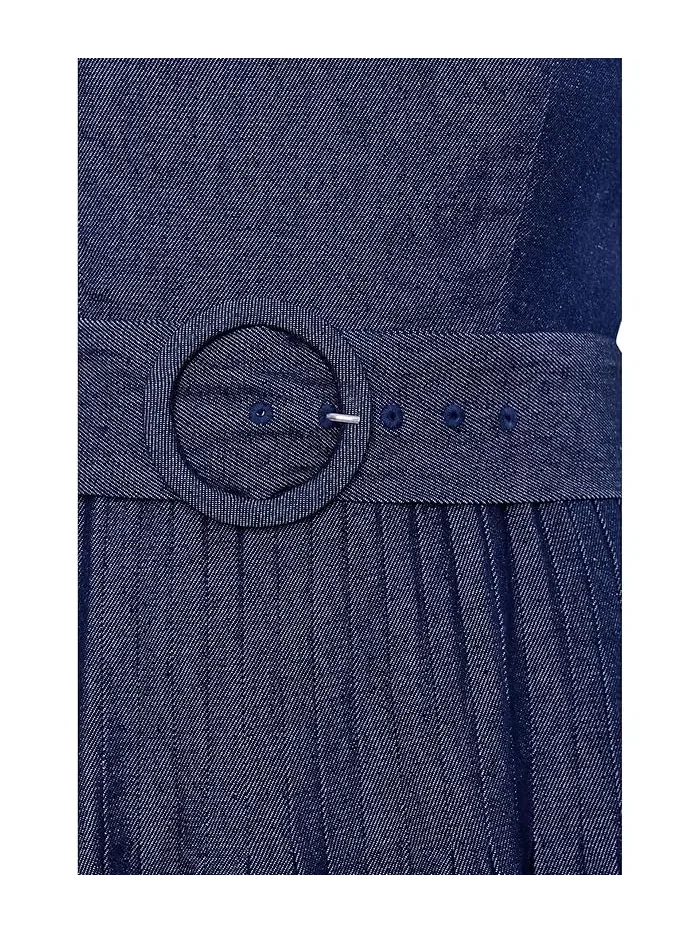 Платье миди джинсовое Pintucked Denim Adrianna Papell — изображение 5 из 5, темный джинсовый синий