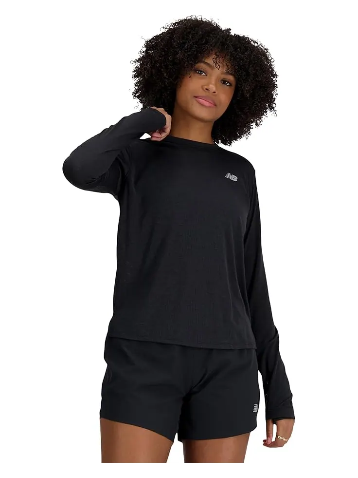 Лонгслив New Balance Athletics Long Sleeve — изображение 1 из 4, черный