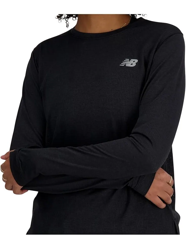 Лонгслив New Balance Athletics Long Sleeve — изображение 3 из 4, черный