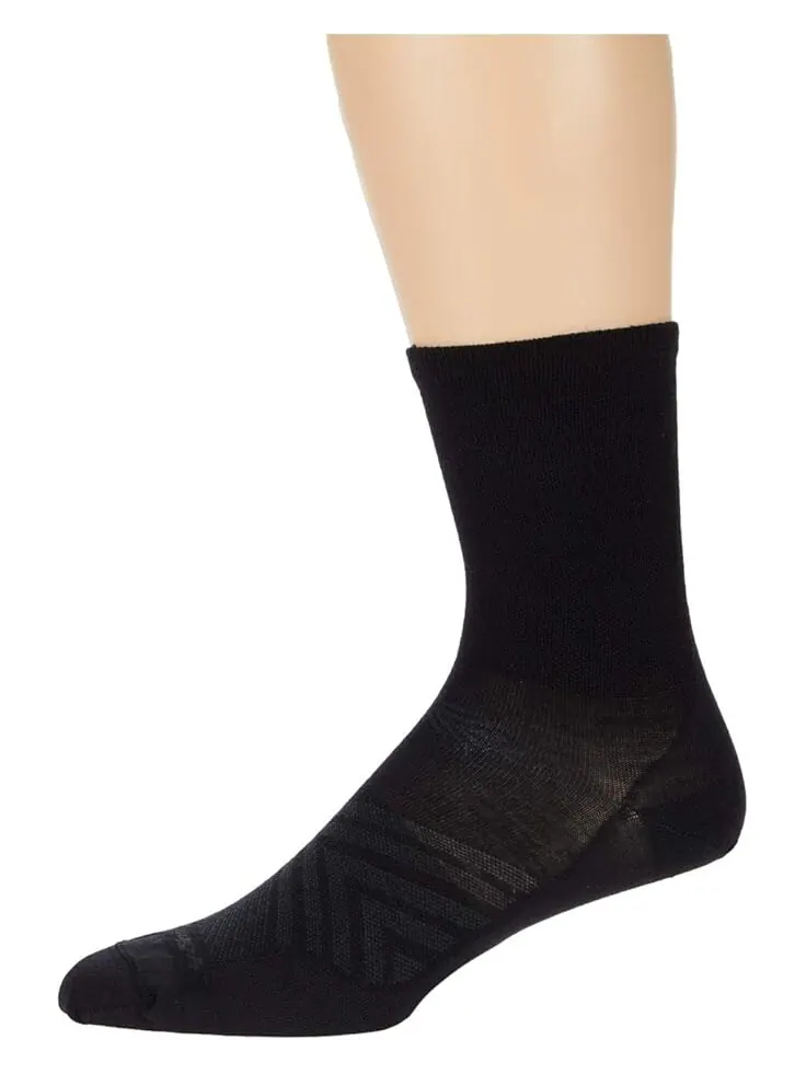 Носки Darn Tough Vermont Run Micro Crew Ultra-Lightweight — черный
