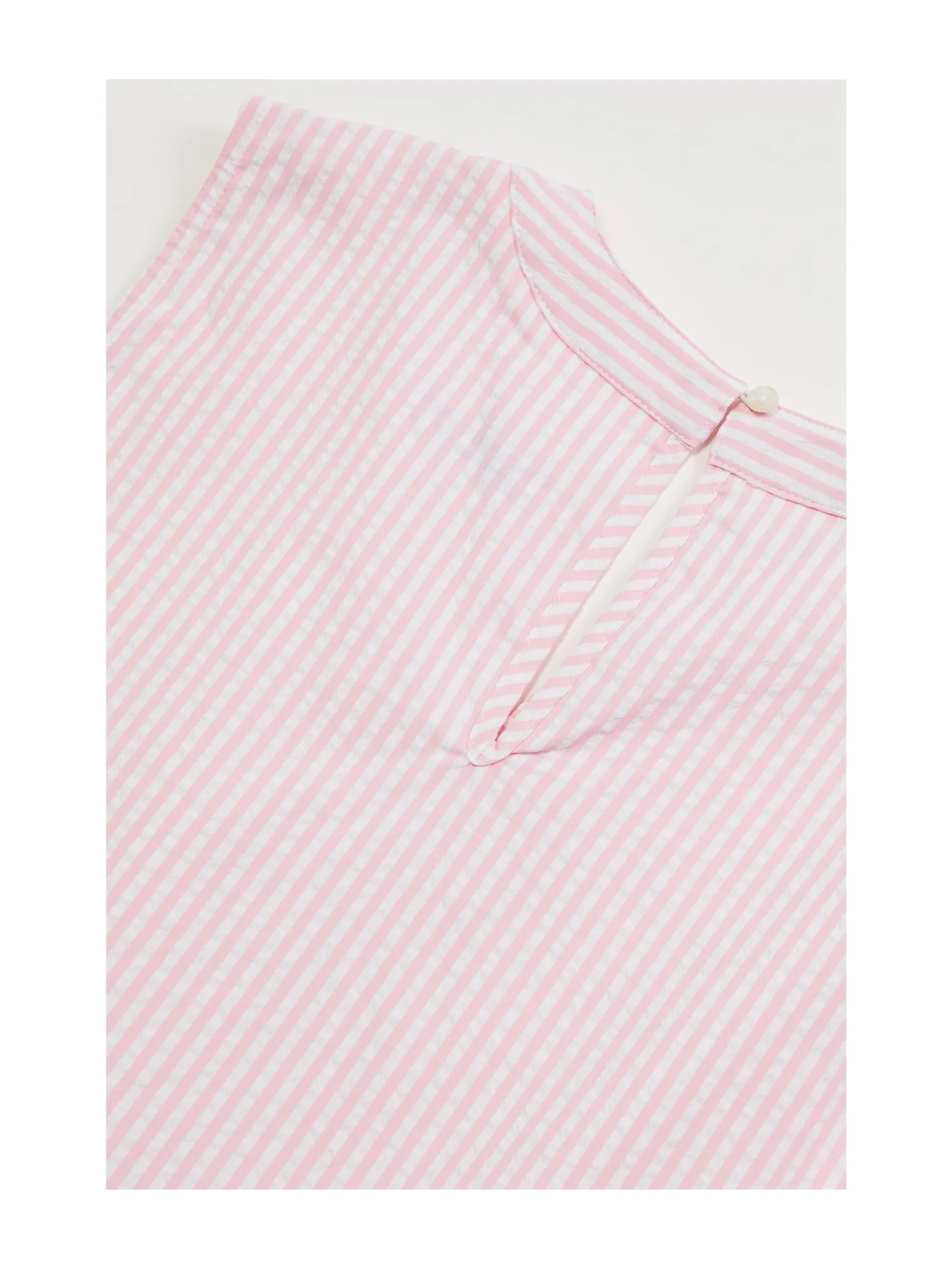 Платье Vineyard Vines Kids Harbor Tiered Dress — изображение 2 из 2, розовый