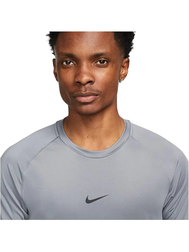 Топ Nike Pro Dri-FIT Slim Short Sleeve Top — изображение 3 из 4, серый/черный