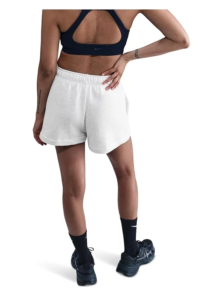 Шорты Nike Sportswear Club Fleece Mid-rise Shorts — изображение 2 из 3, черный