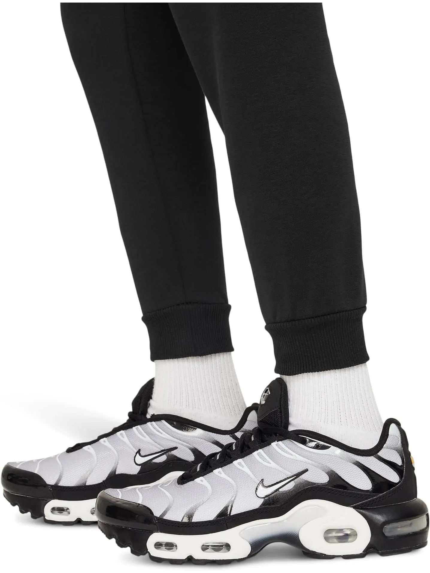 Брюки Nike Kids Club Fleece Joggers — изображение 5 из 6, черный