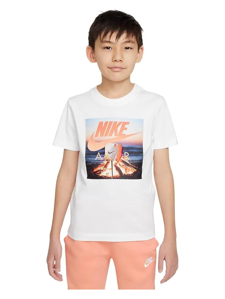 Футболка Nike Kids Sportswear Campfire T-Shirt — изображение 1 из 4, белый